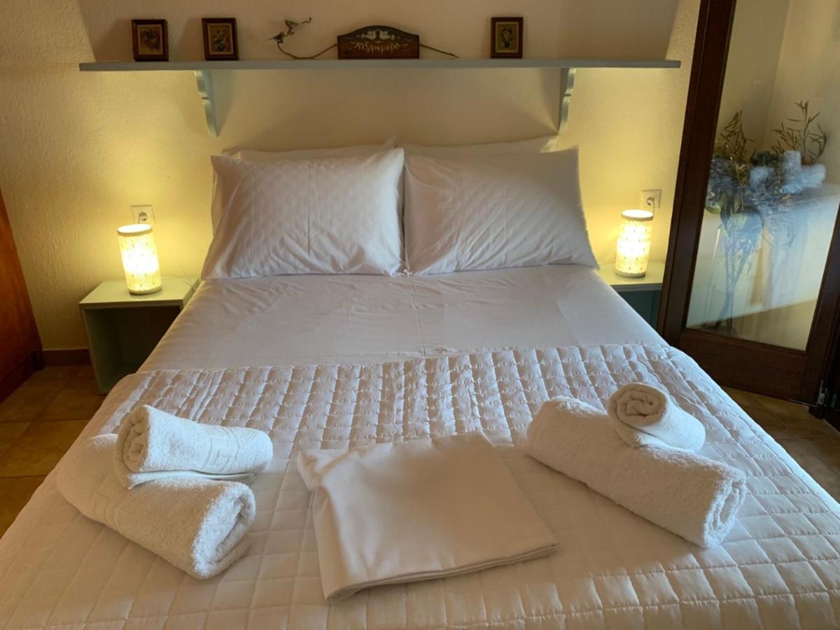 Yulia Guest House Ouranoupoli Esterno foto