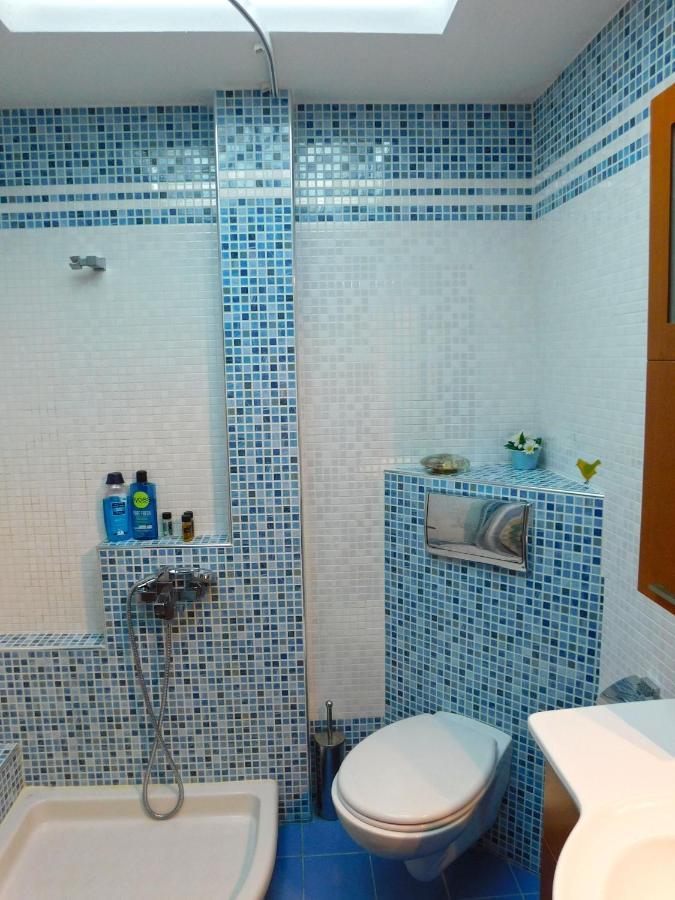 Yulia Guest House Ouranoupoli Esterno foto