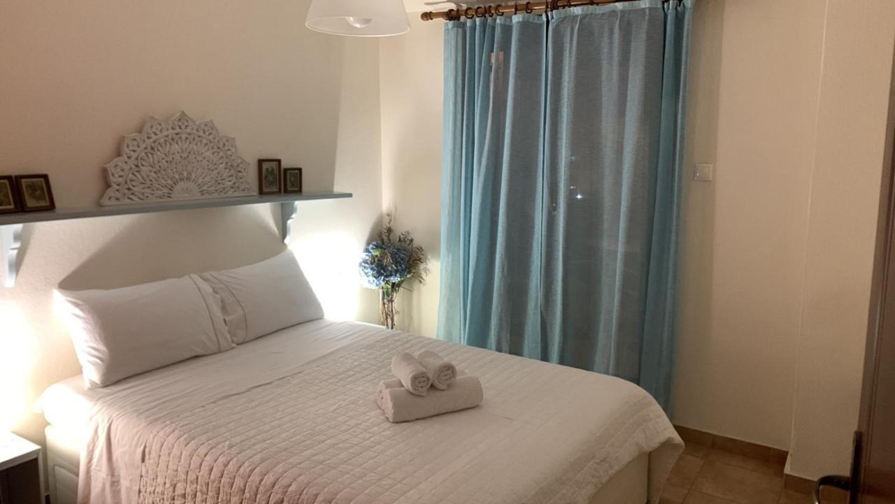 Yulia Guest House Ouranoupoli Esterno foto